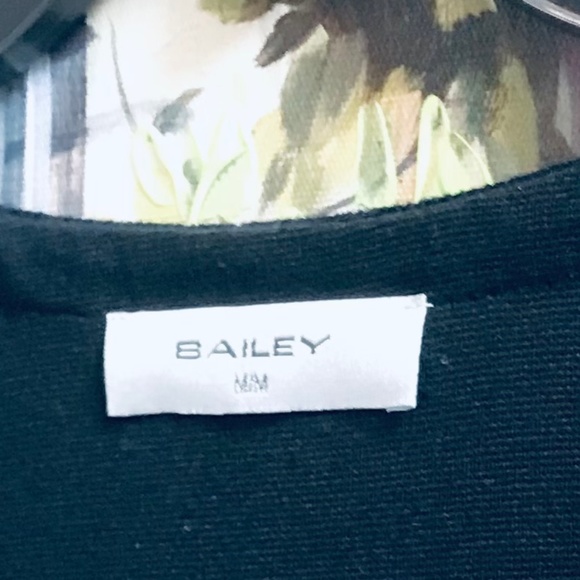 Brian Bailey Stretch Knit Tunic - Picture 3 of 4